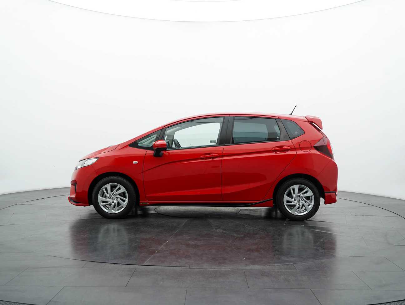 used 2016 Honda Jazz E 1.5