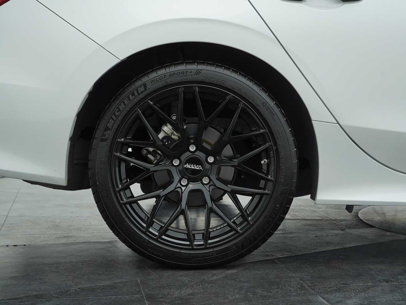 terpakai 2023 Honda Civic RS VTEC 1.5