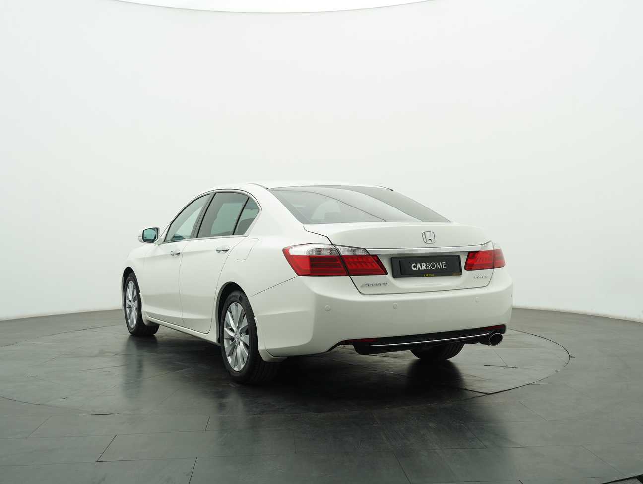 terpakai 2015 Honda Accord VTi 2.0