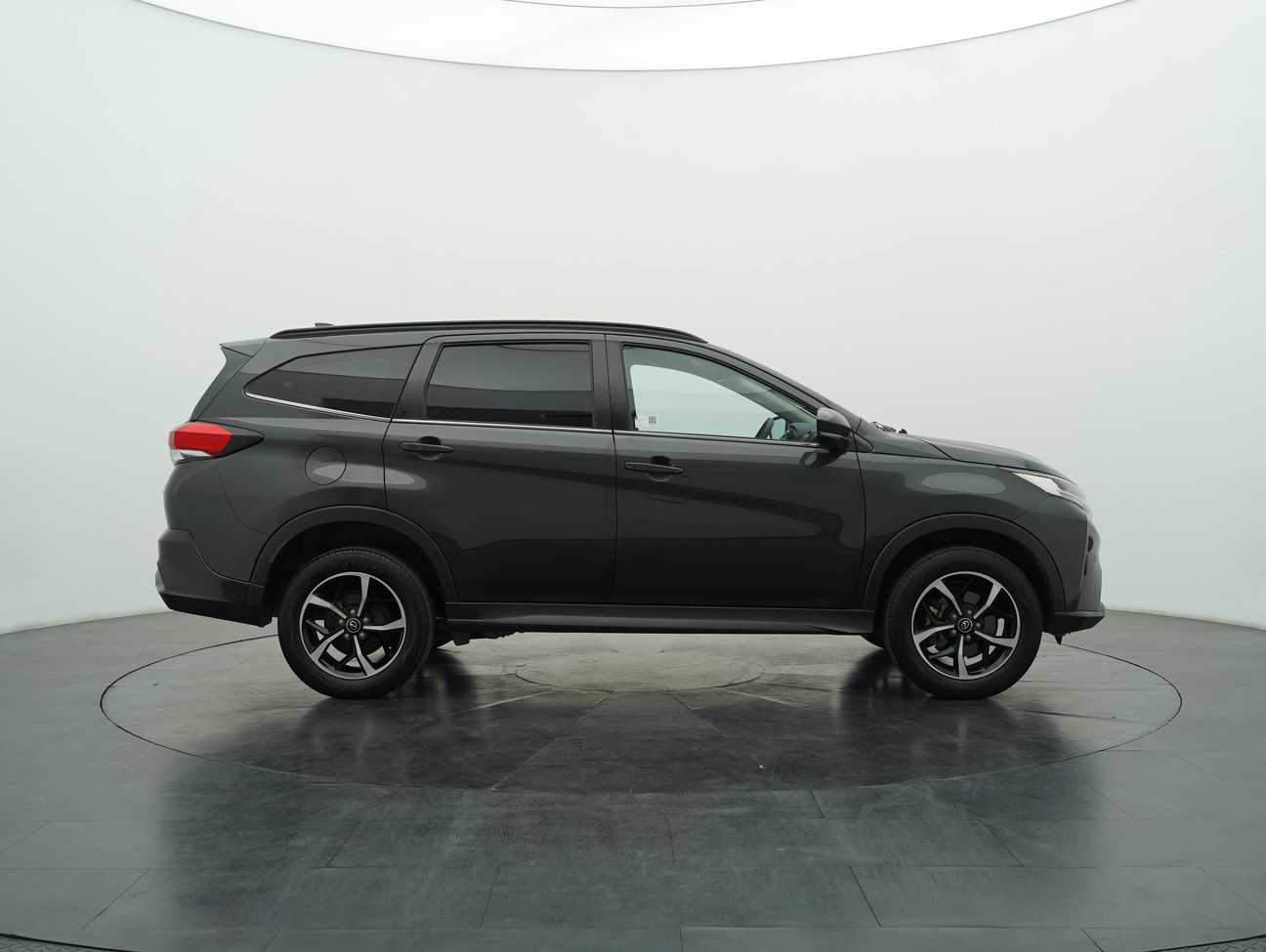 terpakai 2019 Perodua Aruz AV 1.5