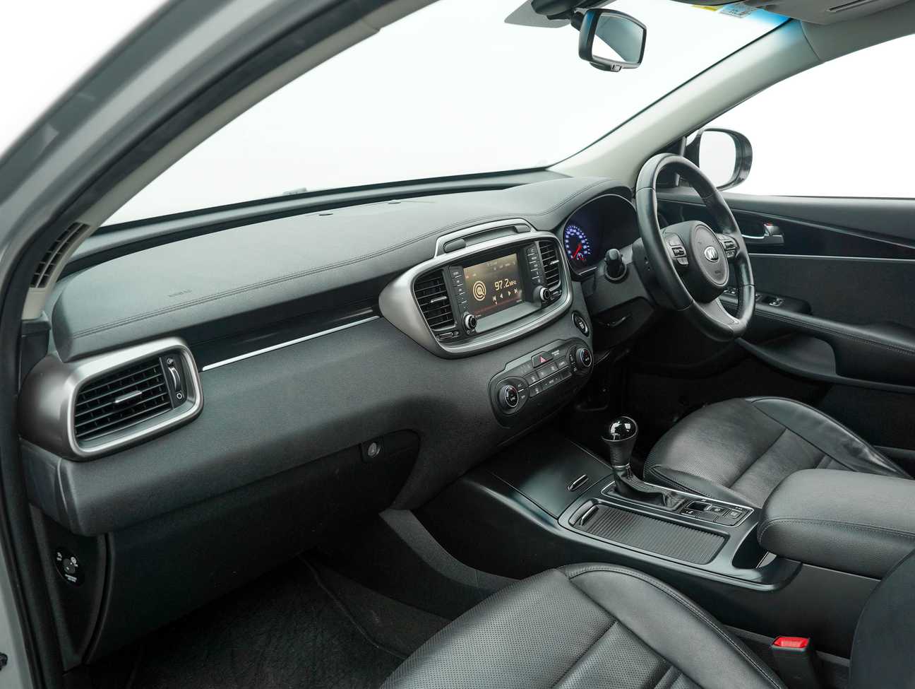 used 2018 Kia SORENTO UM 2.4