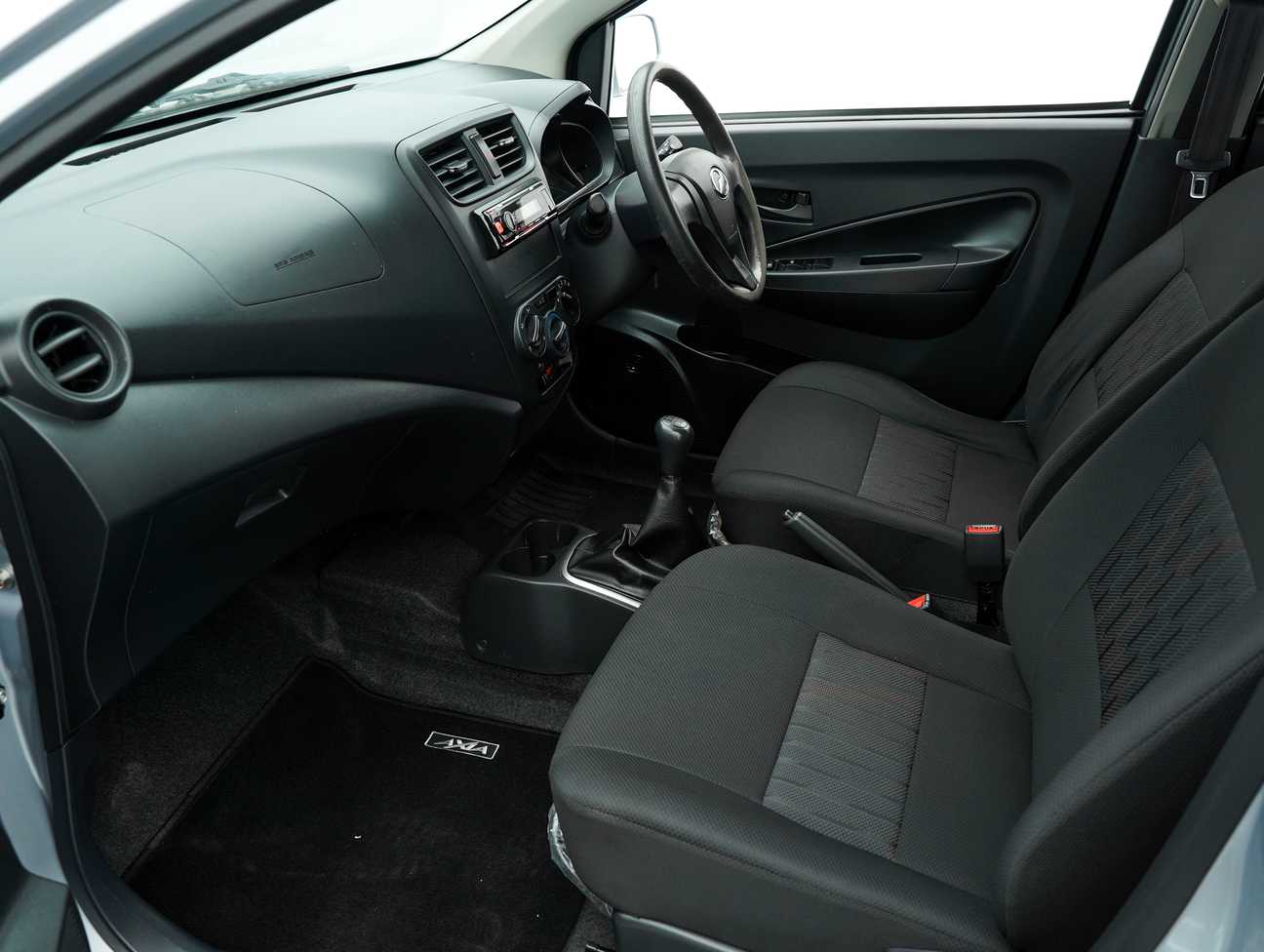 terpakai 2017 Perodua AXIA E 1.0