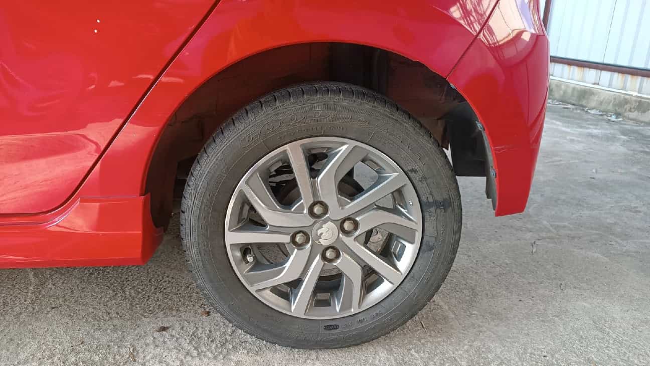 terpakai 2018 Perodua AXIA SE 1.0
