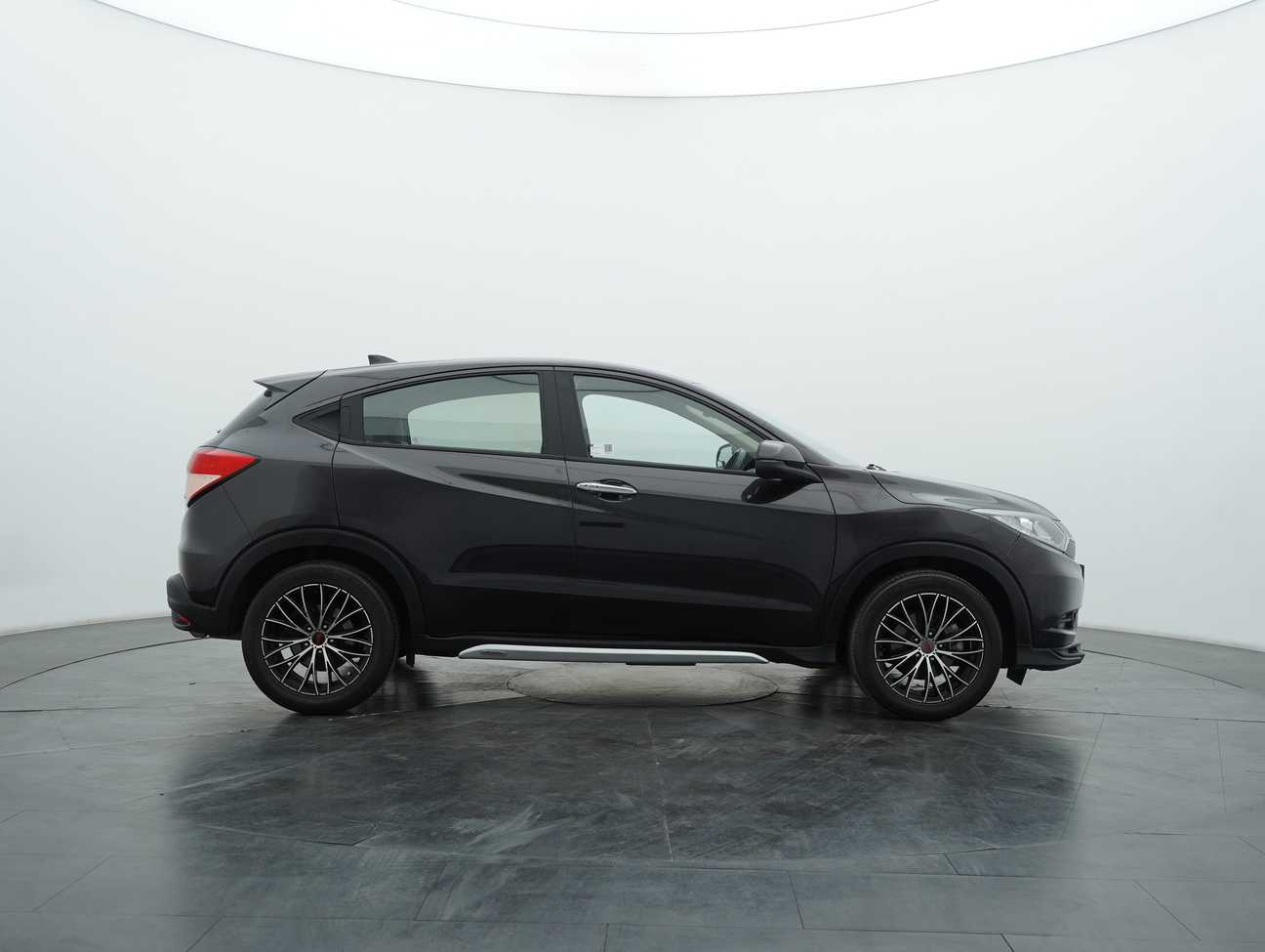 used 2016 Honda HR-V V 1.8