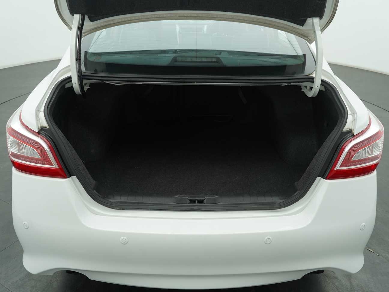 used 2015 Nissan Teana XV 2.5