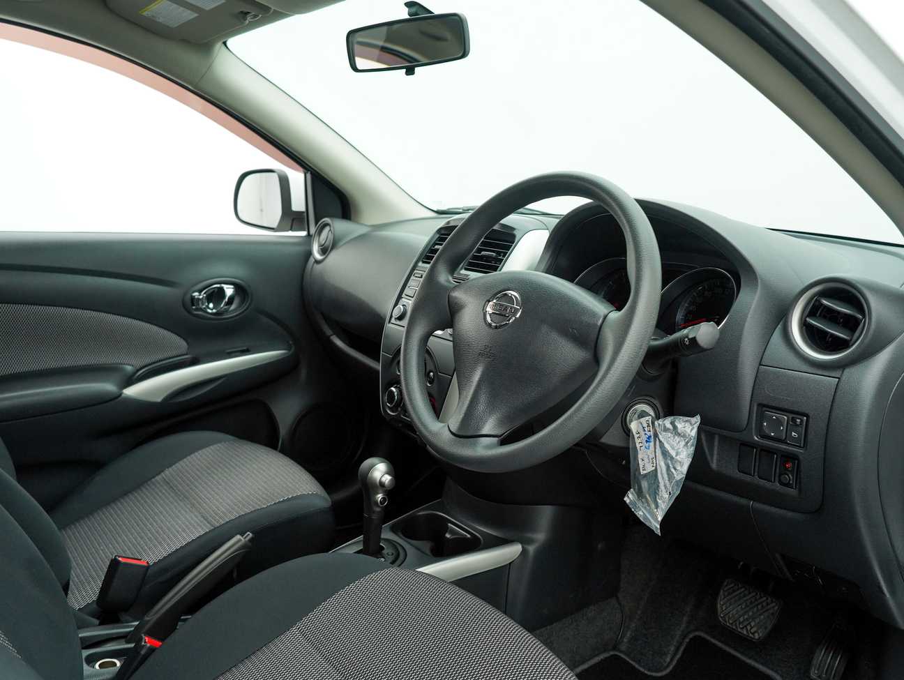 terpakai 2015 Nissan Almera V 1.5