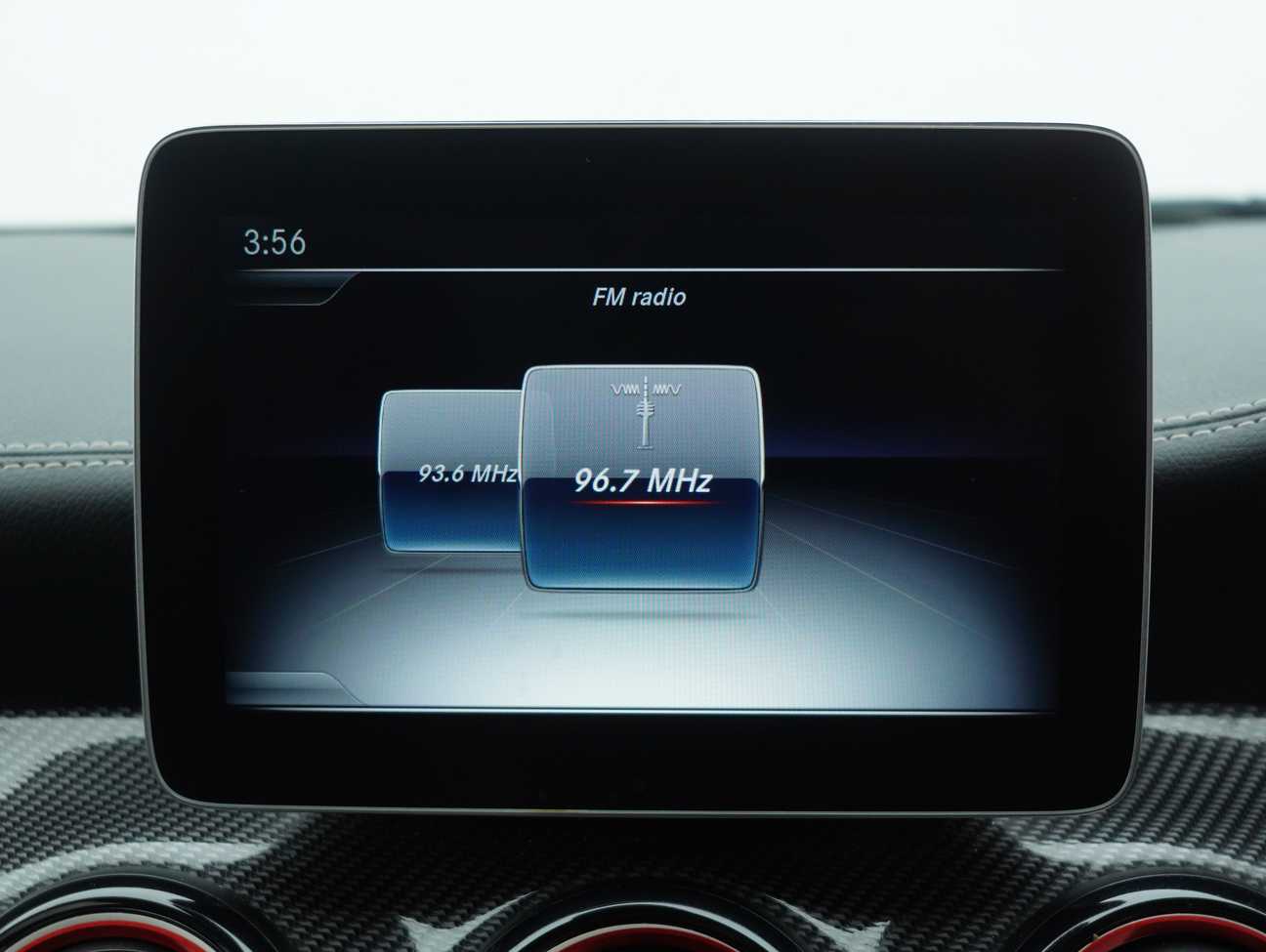 terpakai 2018 Mercedes-Benz GLA200 Night Edition 1.6