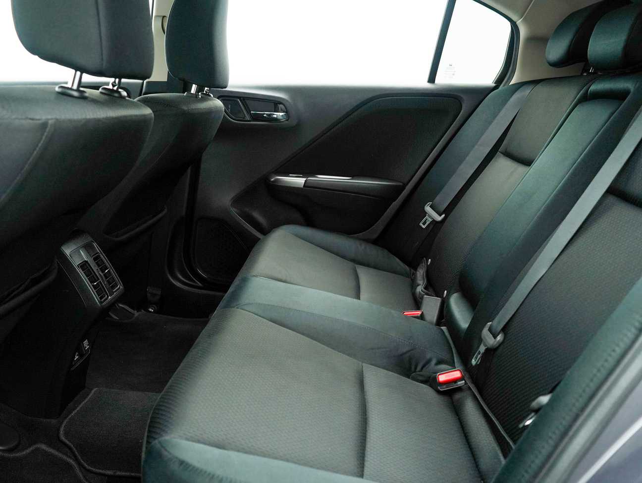 terpakai 2020 Honda City E 1.5