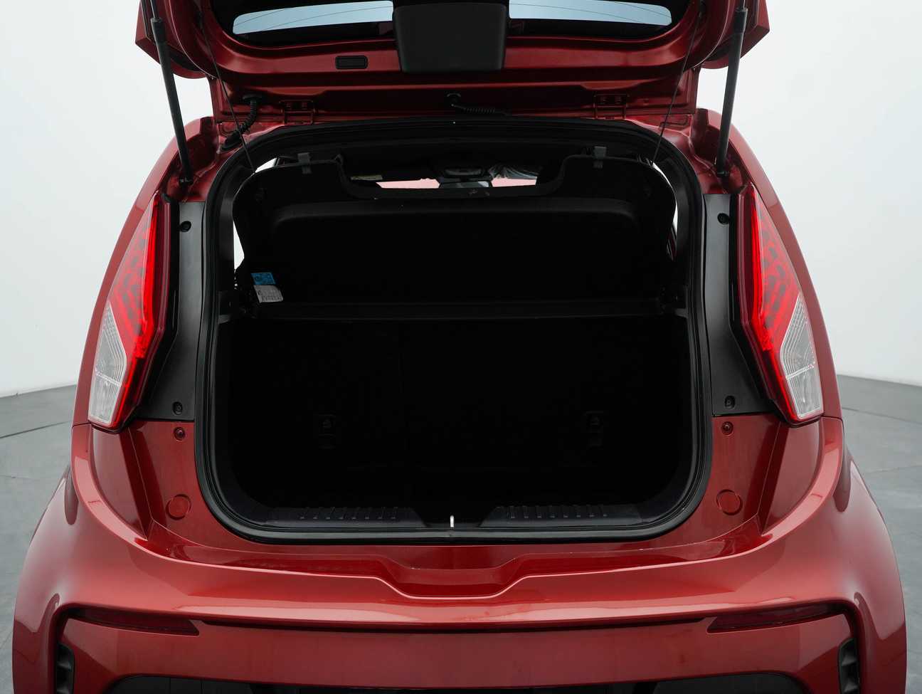 used 2019 Proton Iriz Standard 1.3