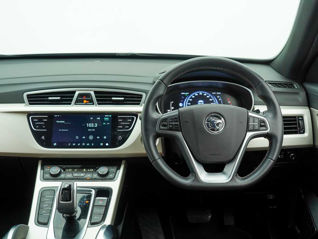 used 2022 Proton X70 Premium 1.5