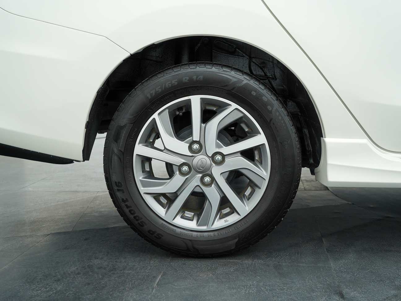 used 2017 Perodua Bezza Advance 1.3