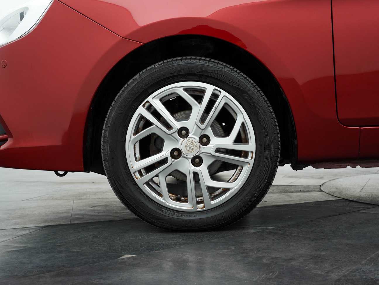 terpakai 2018 Proton Saga Premium 1.3