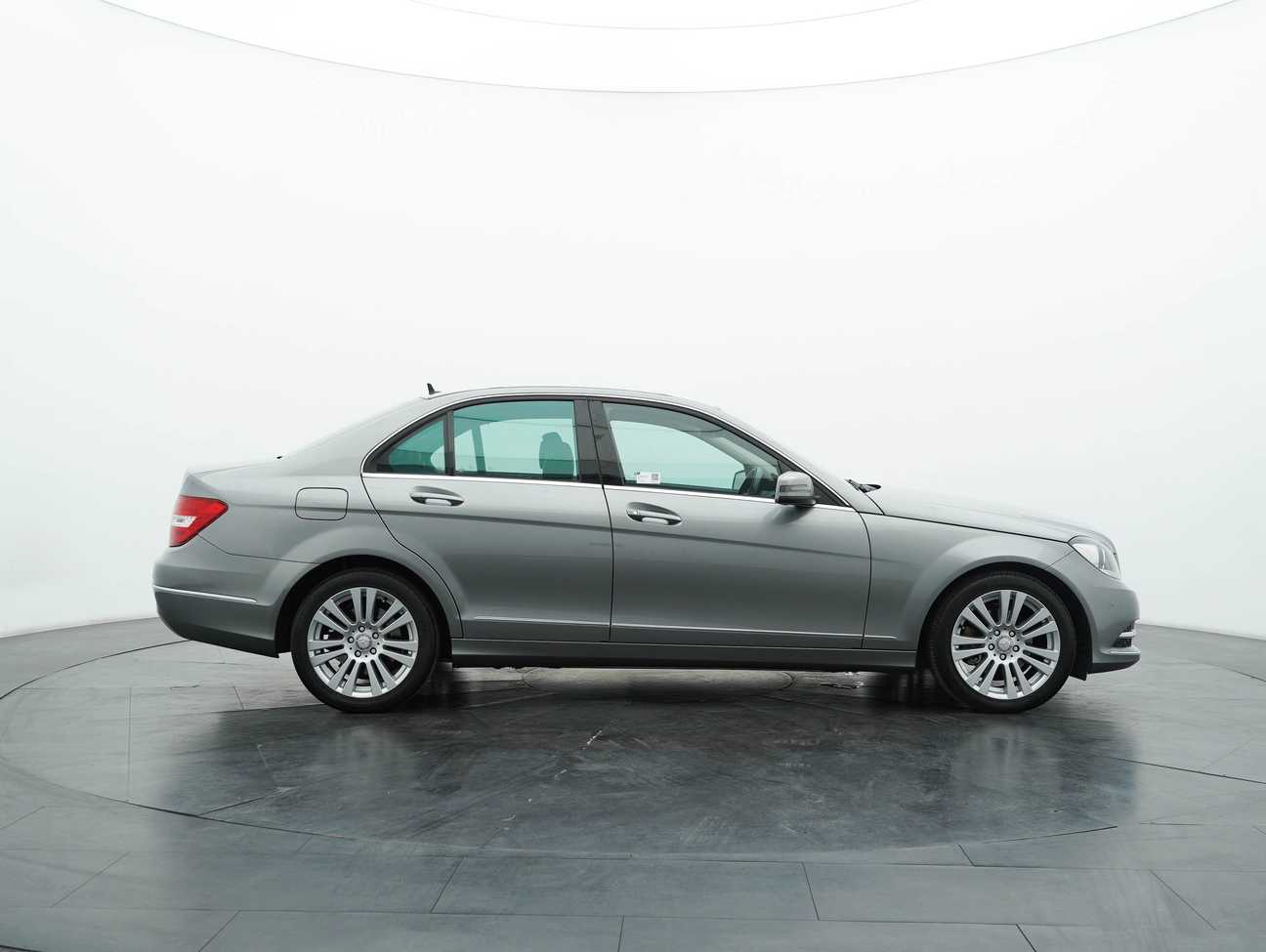 used 2012 Mercedes-Benz C200 Elegance CGI 1.8