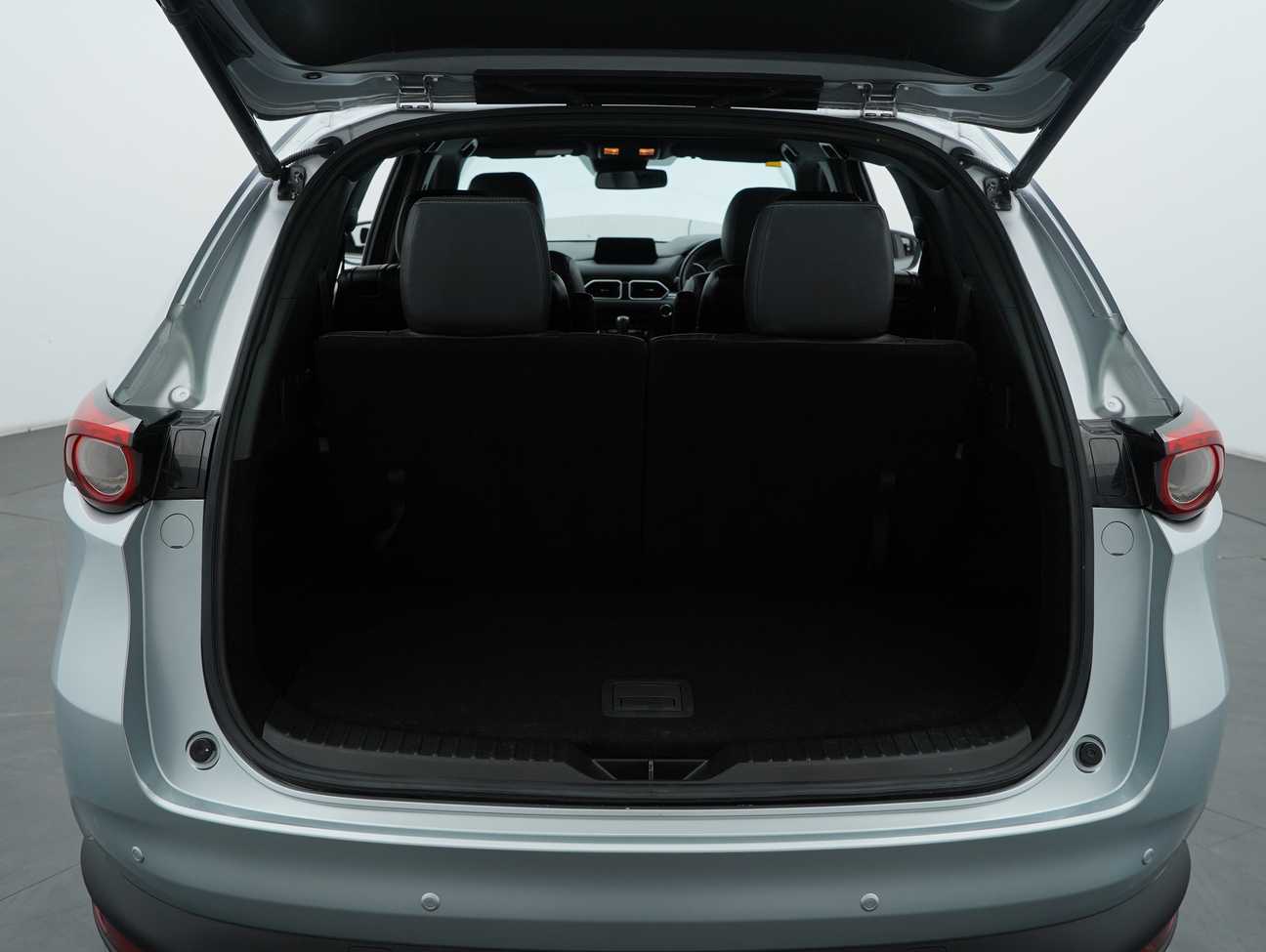 terpakai 2020 Mazda CX-8 SKYACTIV-G Mid Plus 2.5