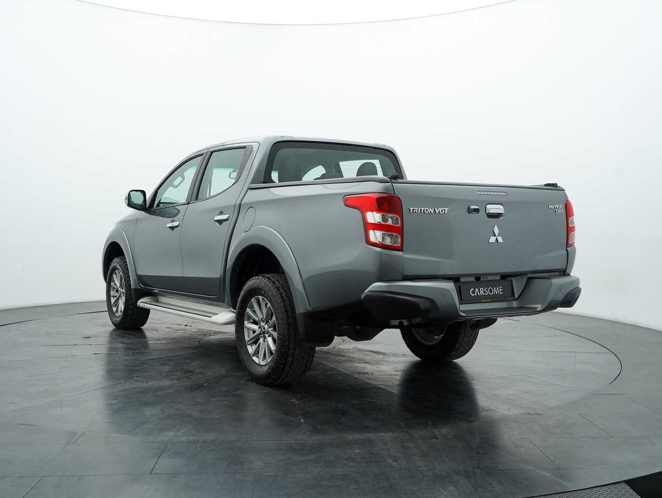 used 2018 Mitsubishi Triton VGT Premium Dual Cab 2.4