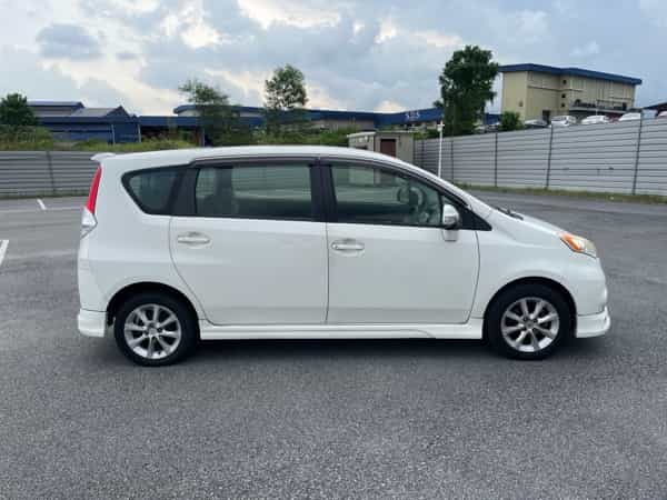terpakai 2013 Perodua Alza EZ 1.5
