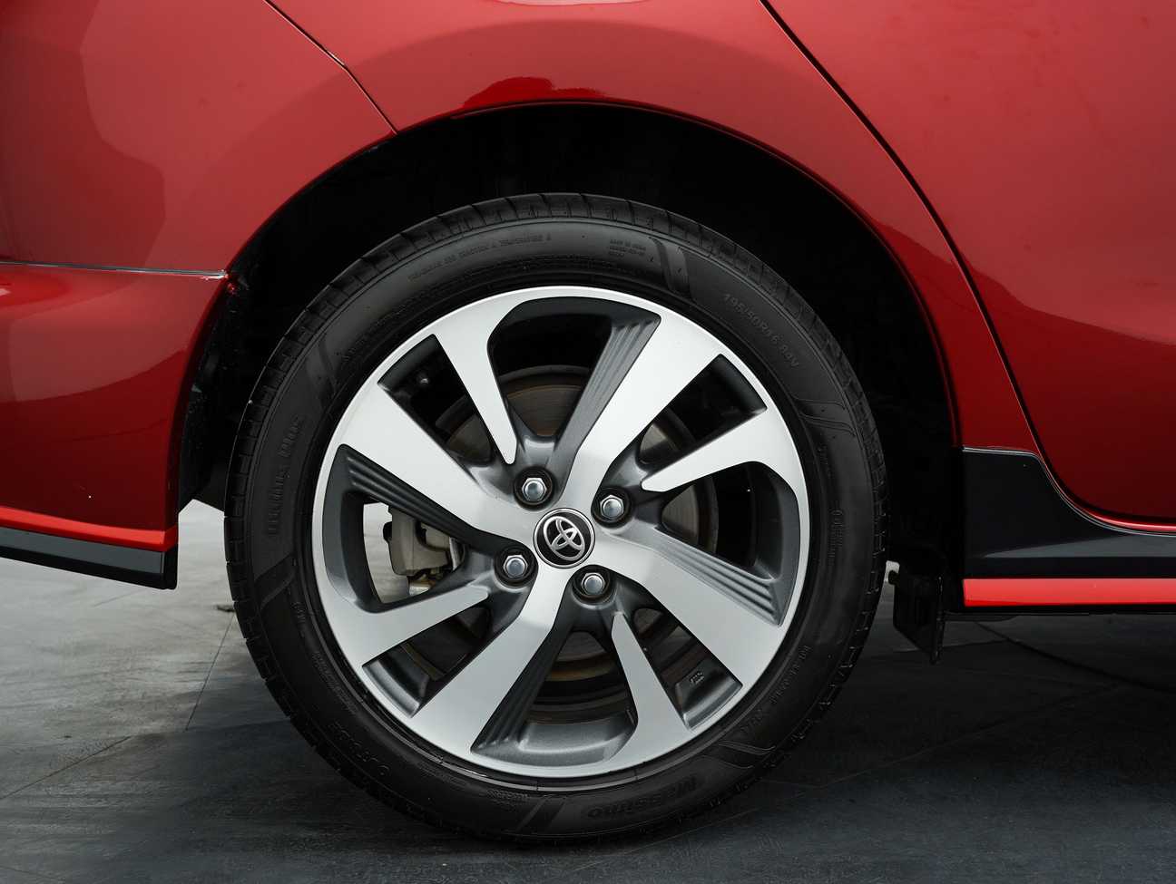 terpakai 2020 Toyota Yaris G 1.5