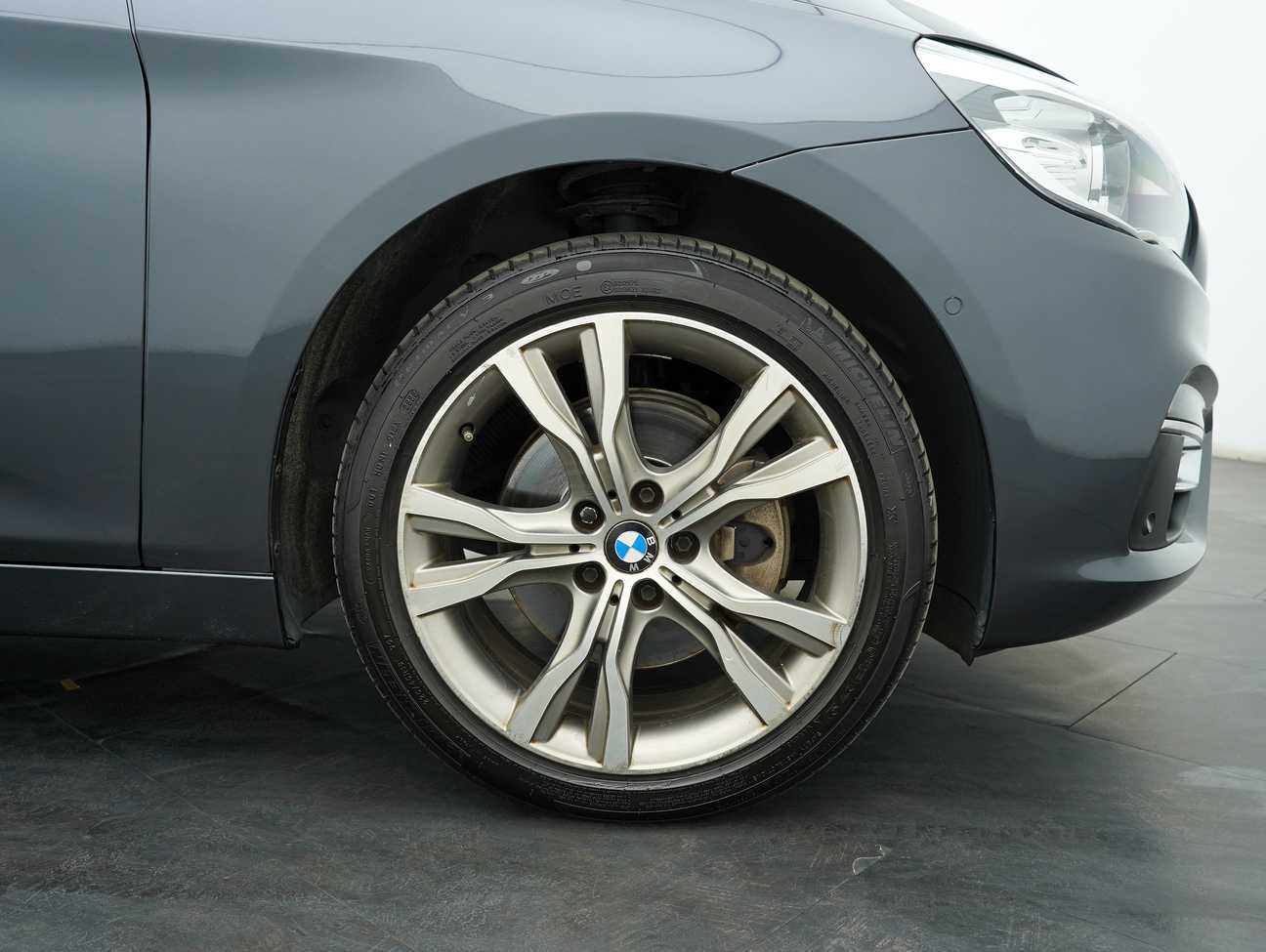 terpakai 2016 BMW 218i Active Tourer 1.5