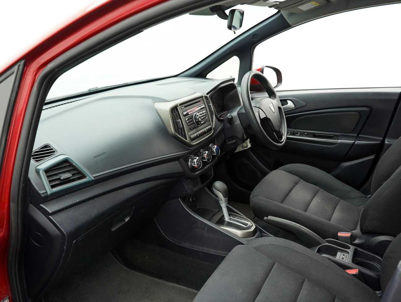 used 2015 Proton Iriz Standard 1.3