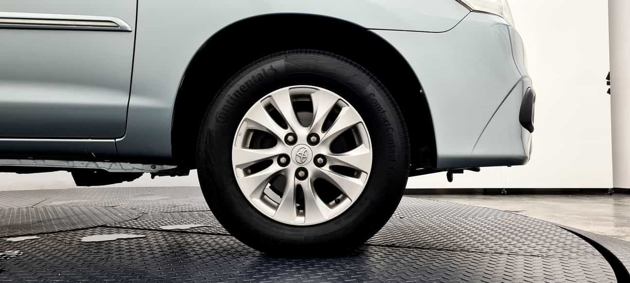 used 2014 Toyota INNOVA G 2.0