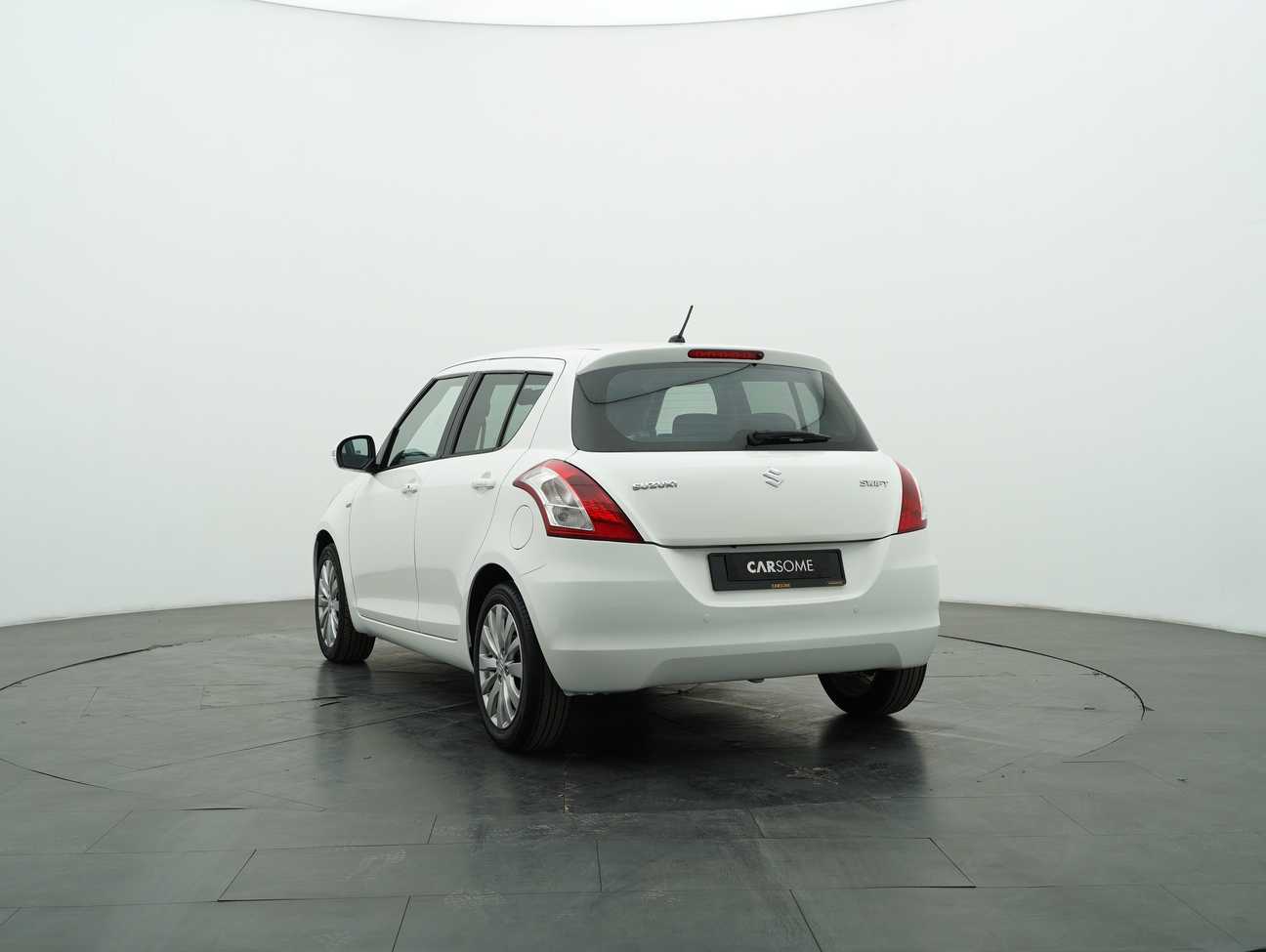 used 2015 Suzuki Swift GL 1.4
