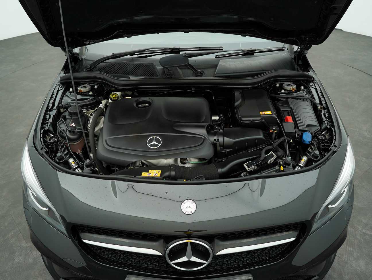 used 2015 Mercedes-Benz CLA 200 1.6