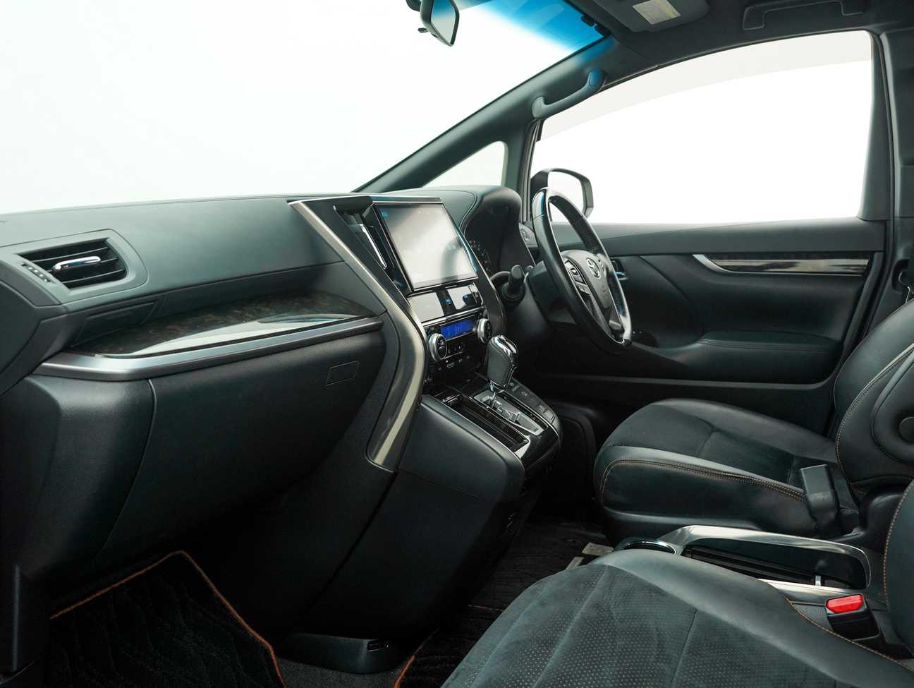 terpakai 2016 Toyota Alphard G SA 2.5