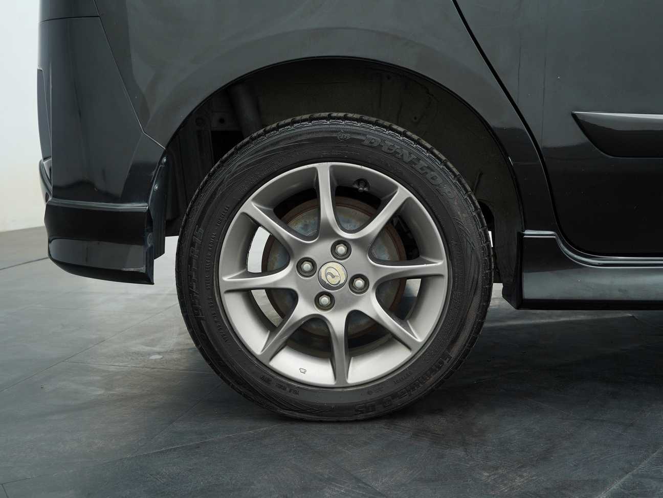 terpakai 2015 Perodua Alza Advance 1.5