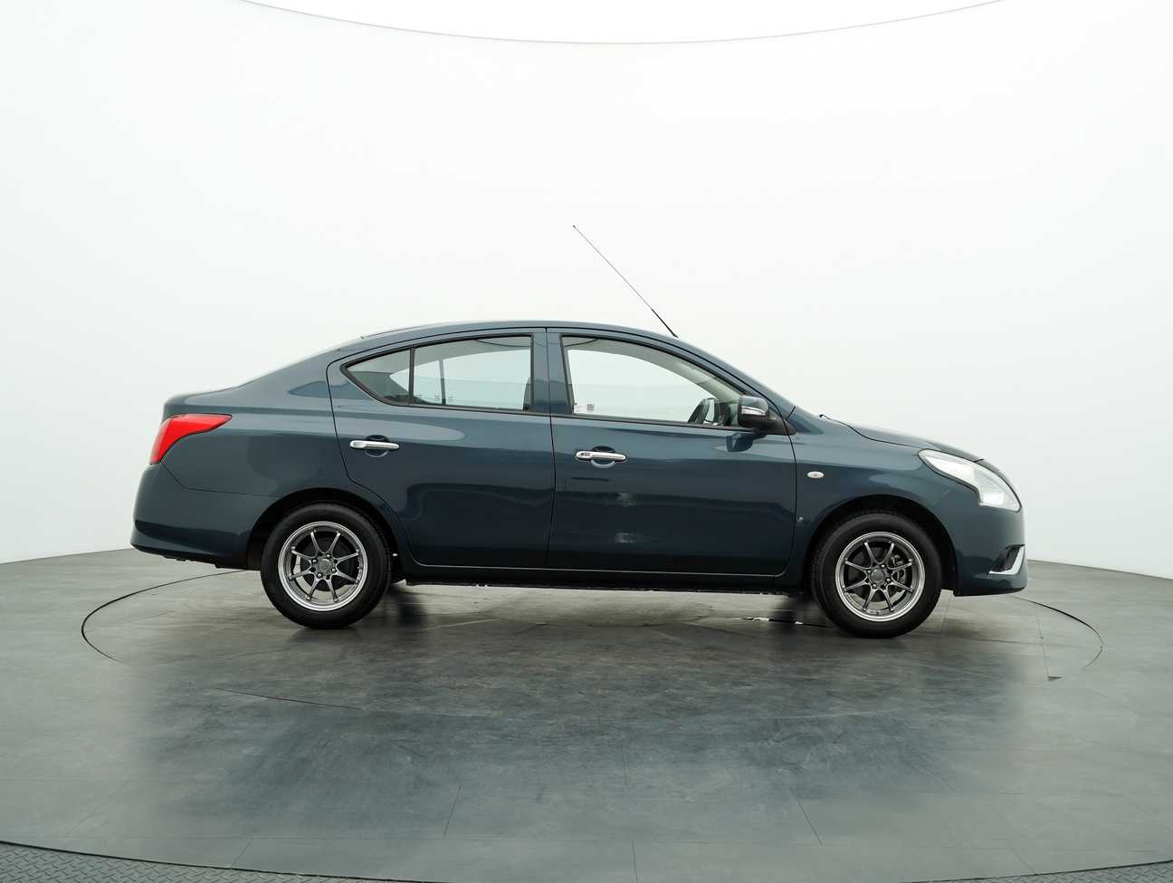 used 2016 Nissan Almera E 1.5