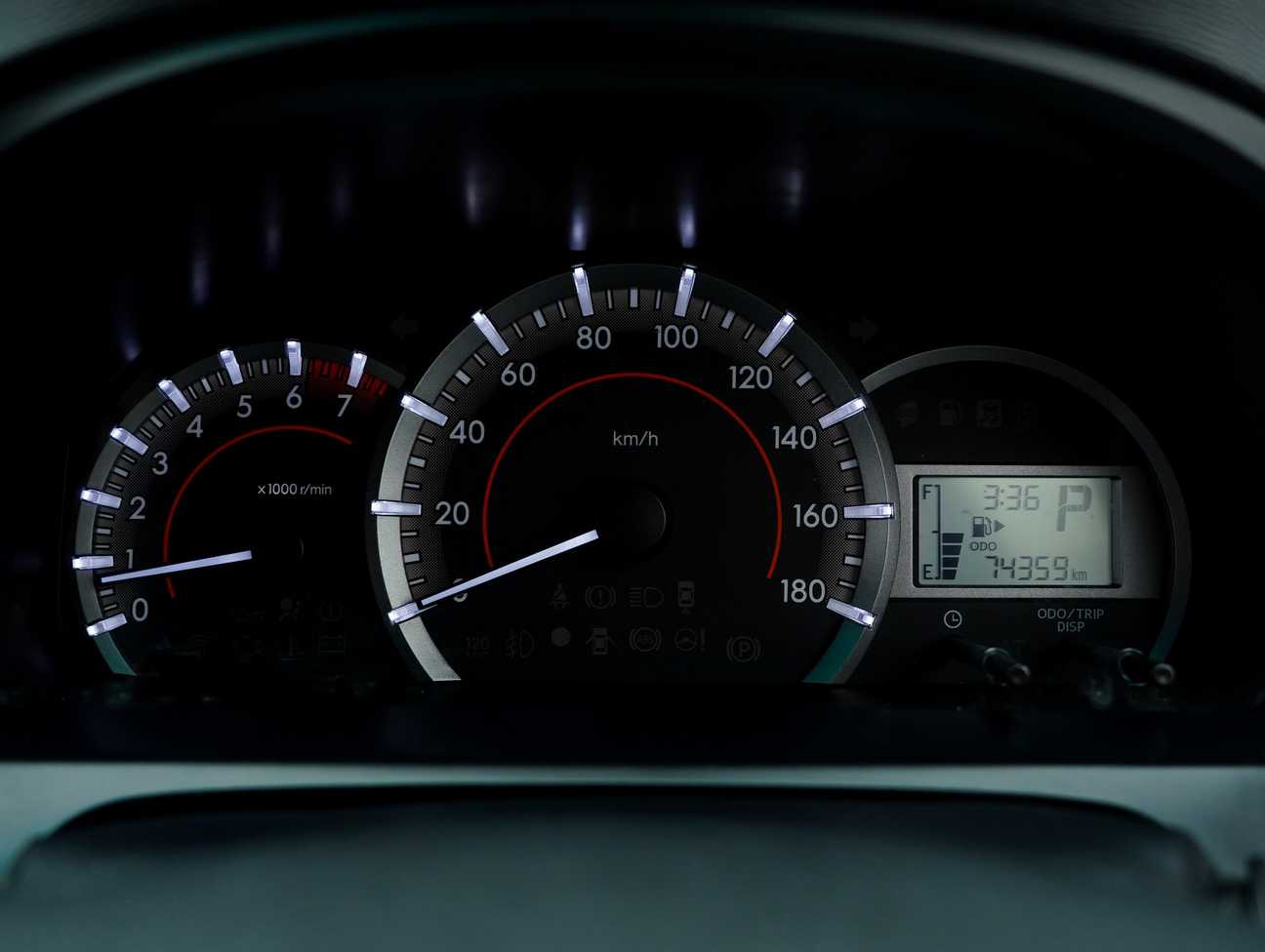 terpakai 2021 Toyota Avanza S 1.5