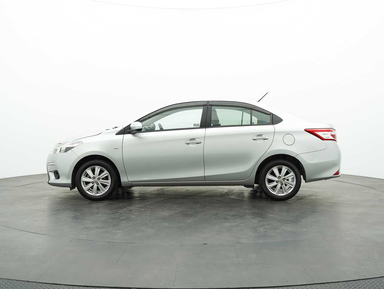 used 2016 Toyota VIOS J 1.5
