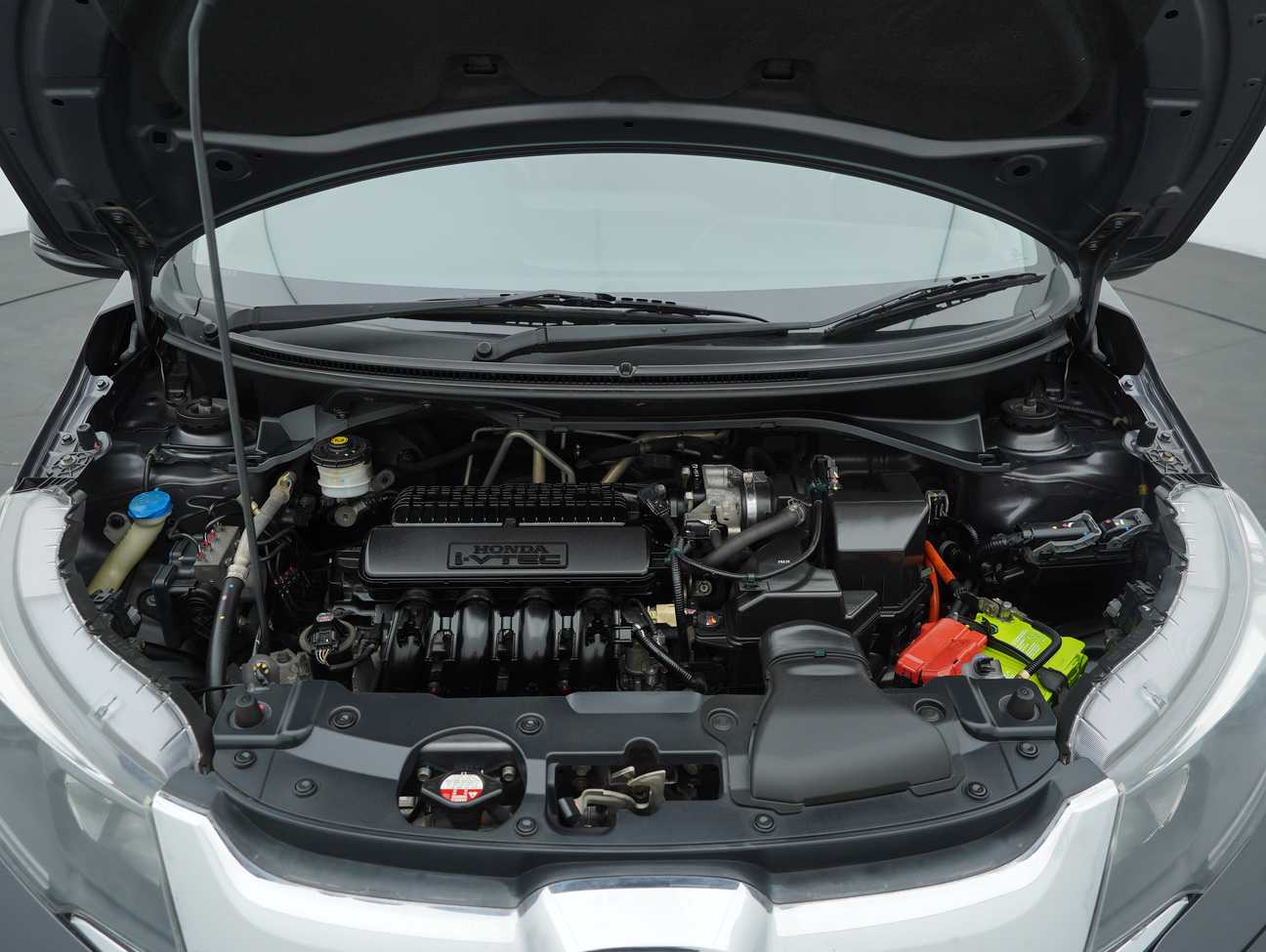 used 2017 Honda BR-V V 1.5