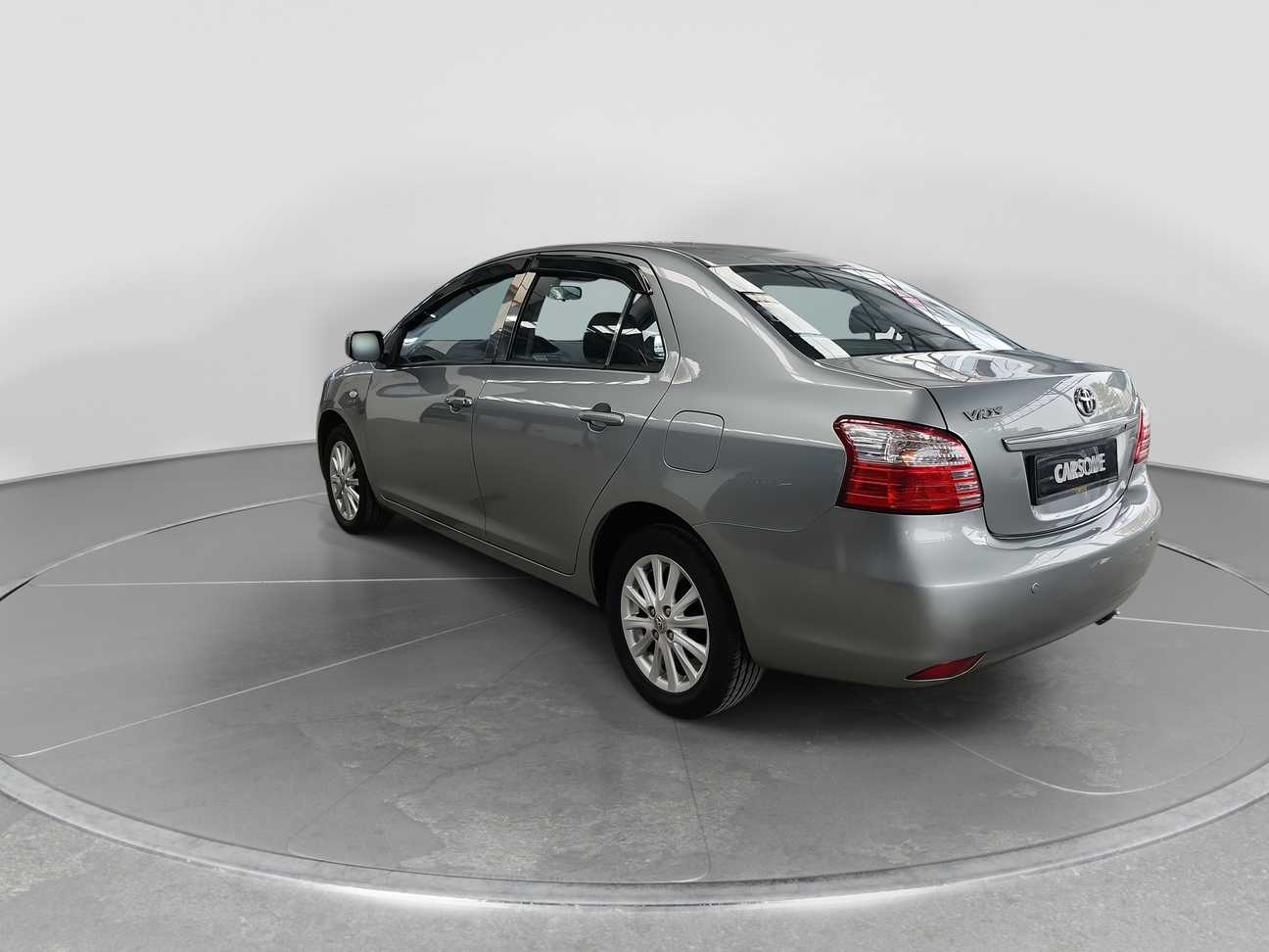 terpakai 2013 Toyota Vios J 1.5