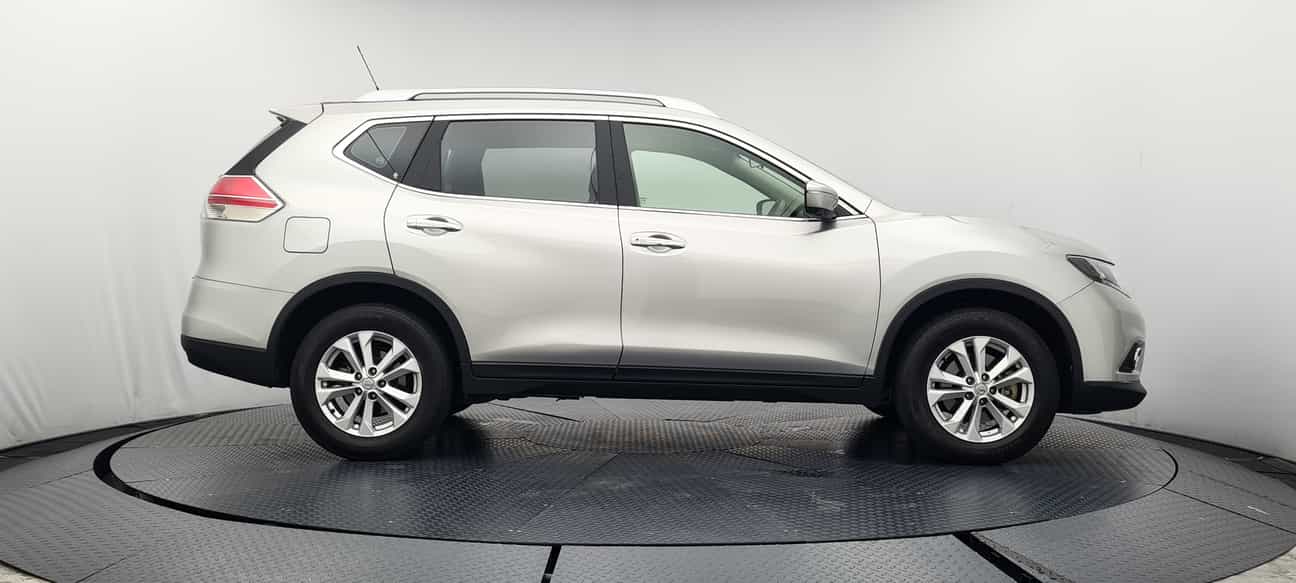 used 2016 Nissan X-TRAIL CVT 2.5