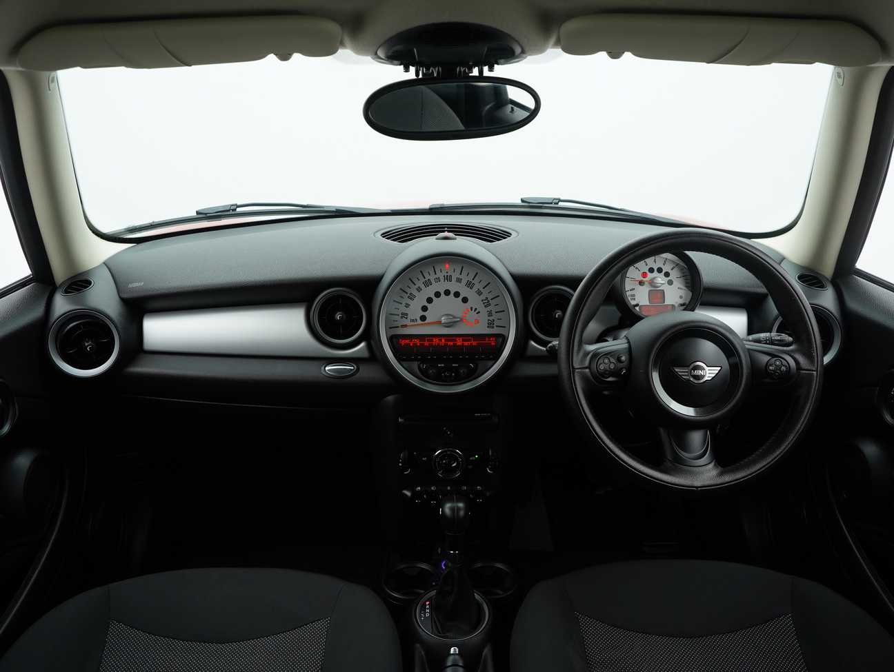 Buy used 2013 MINI One 1.6 – Carsome.my