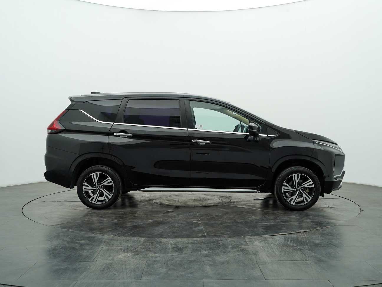 terpakai 2022 Mitsubishi Xpander  1.5