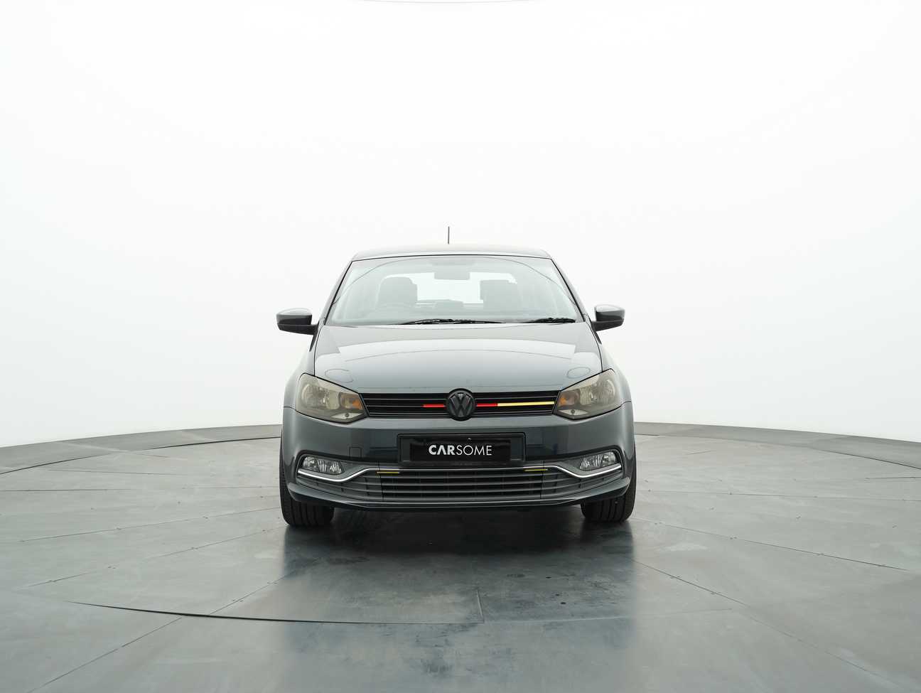 terpakai 2016 Volkswagen POLO HATCHBACK 1.6