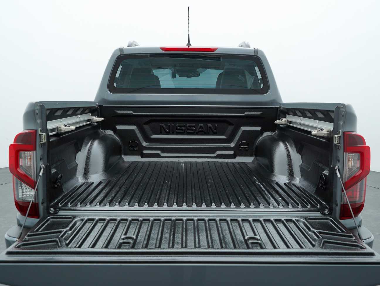 used 2021 Nissan Navara PRO-4X Dual Cab 2.5