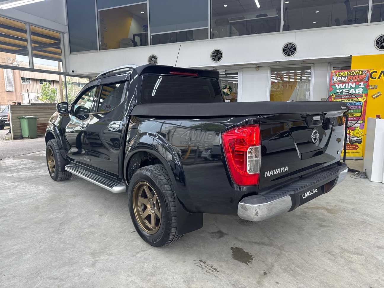 used 2017 Nissan Navara NP300 VL Dual Cab 2.5