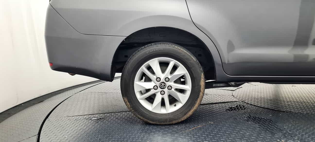 used 2017 Toyota INNOVA G 2.0