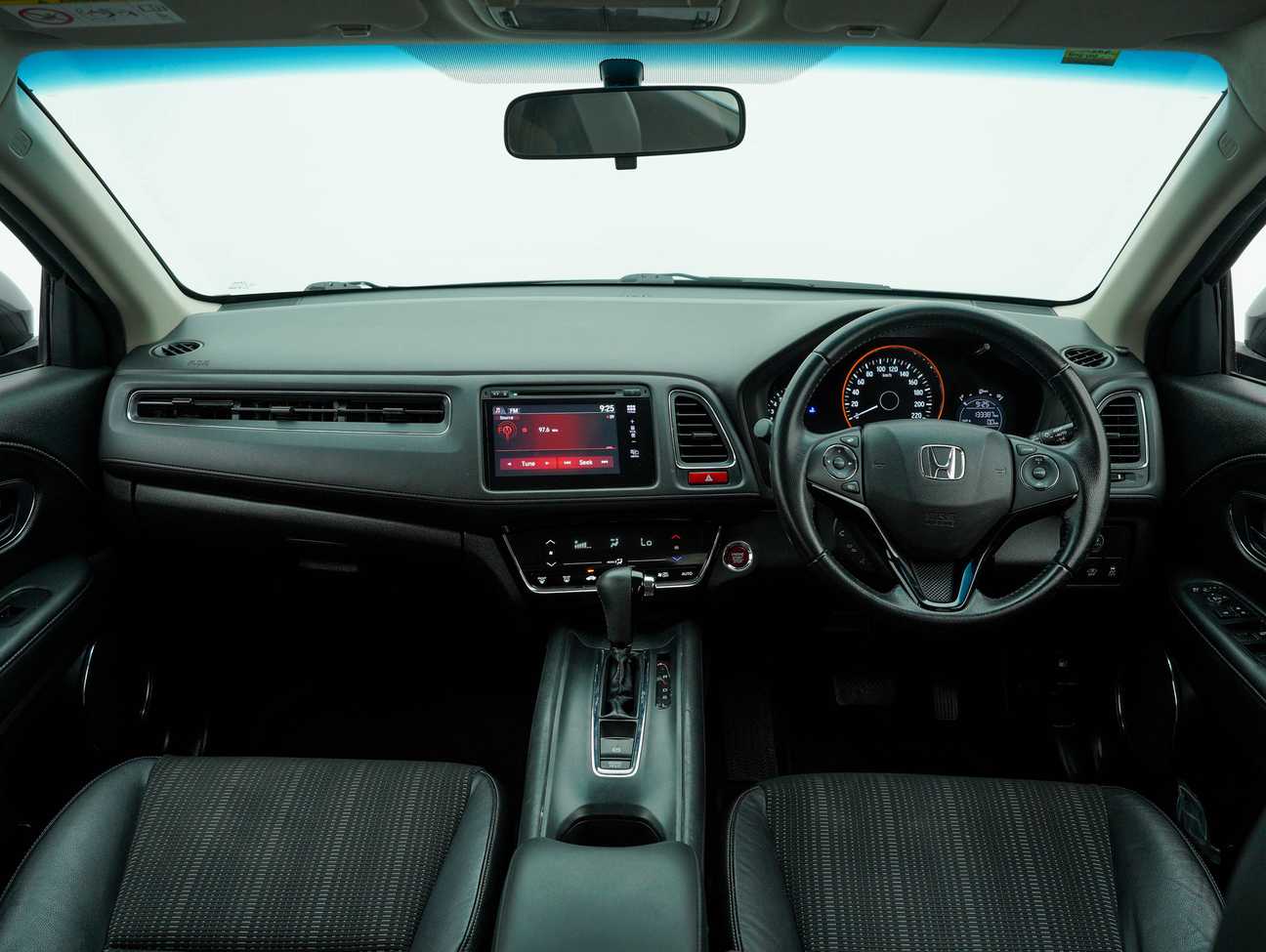 used 2016 Honda HR-V V 1.8