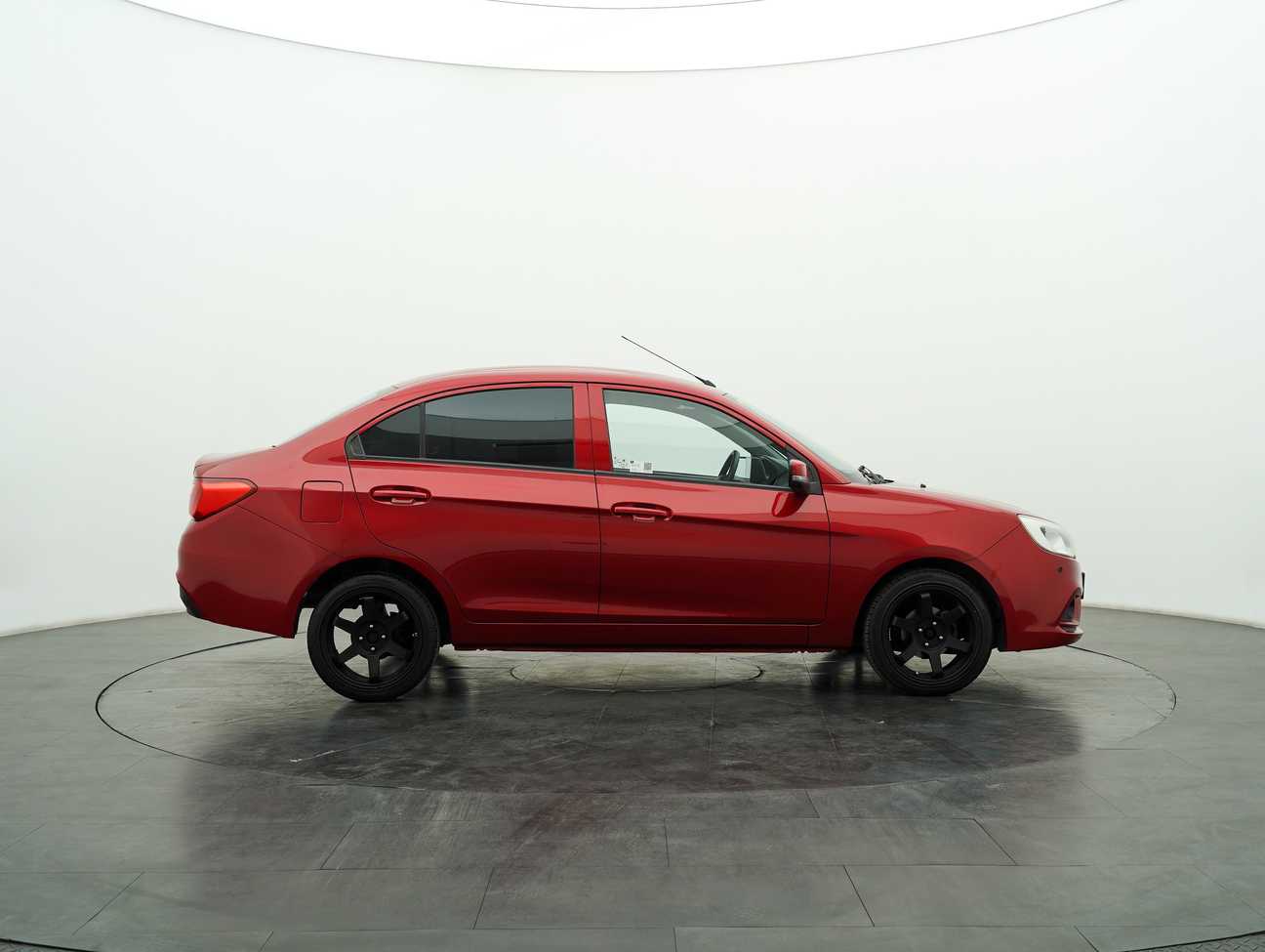 used 2018 Proton Saga Standard 1.3