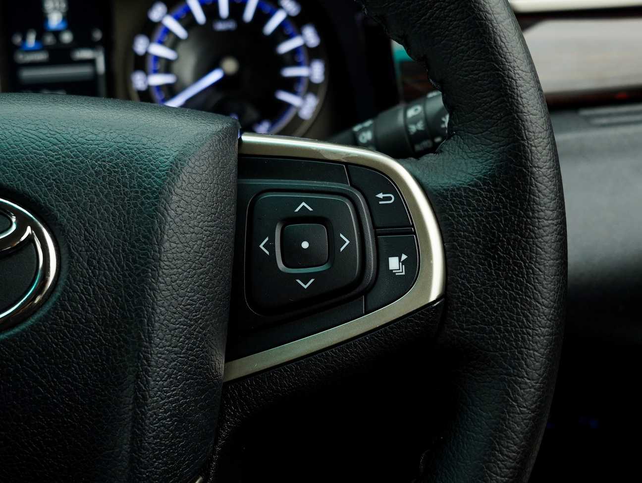 terpakai 2020 Toyota Innova G 2.0