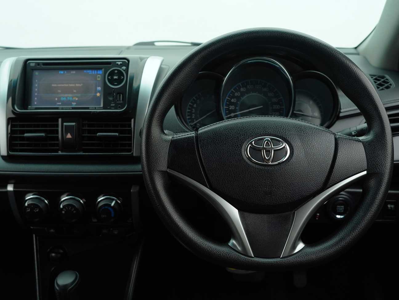 used 2016 Toyota Vios J 1.5