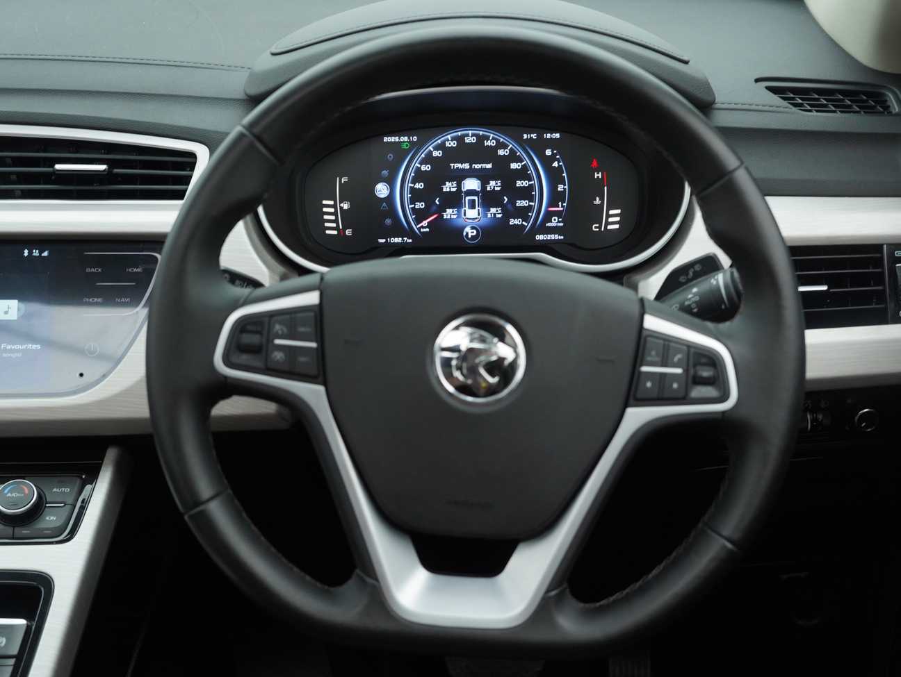 used 2020 Proton X70 Premium X 1.8