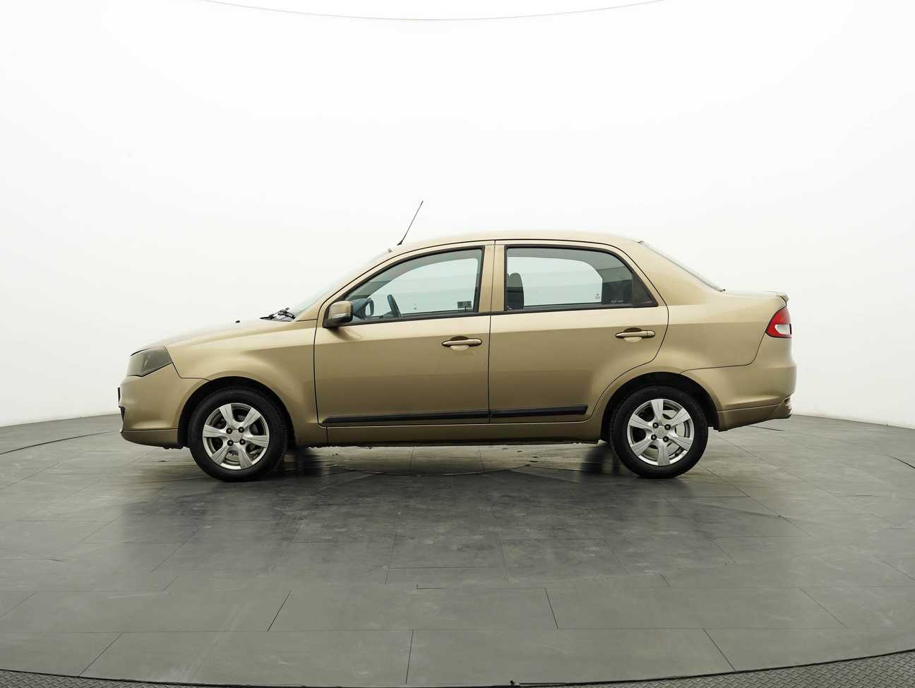 used 2011 Proton Saga FLX Executive 1.3