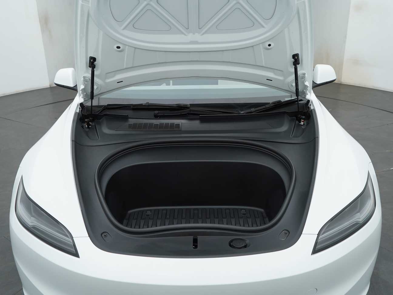 used 2023 Tesla Model 3 Standard Range 