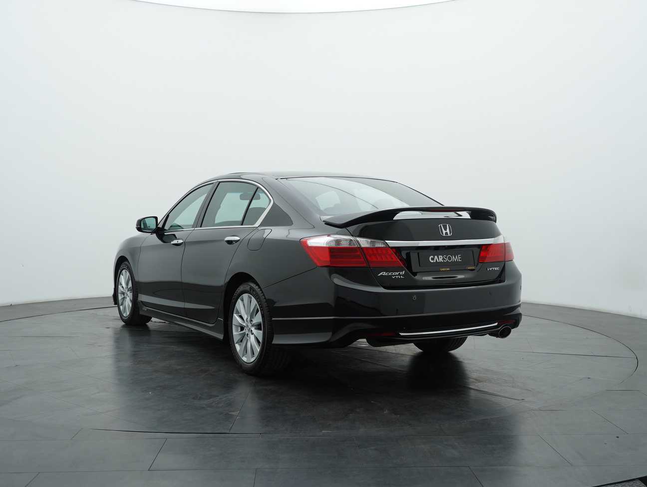 used 2014 Honda Accord VTi-L 2.0