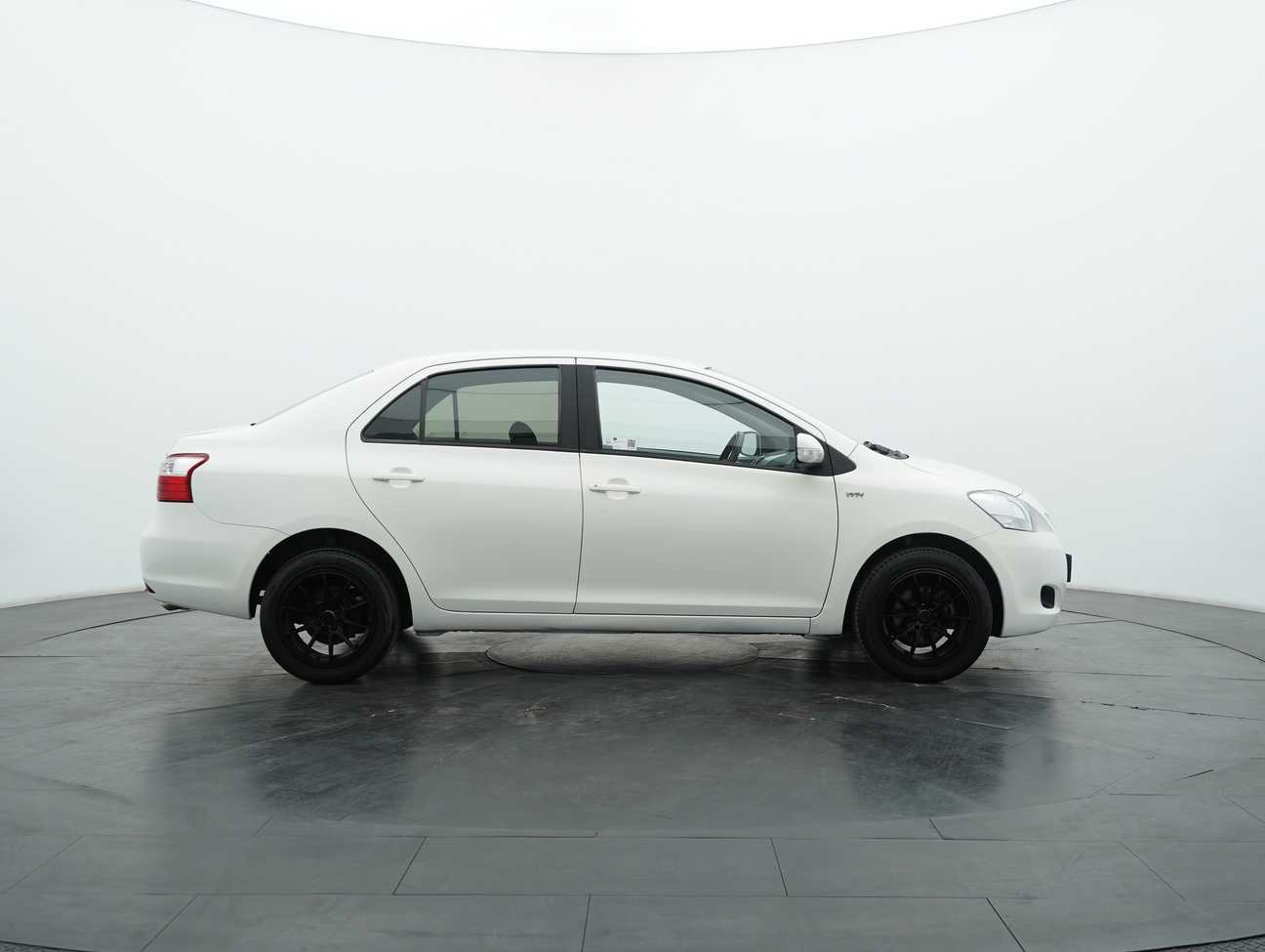 terpakai 2012 Toyota Vios E 1.5