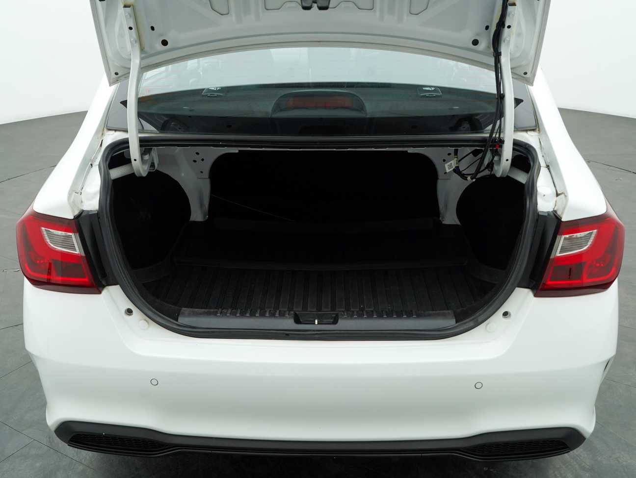 terpakai 2021 Proton Saga Standard 1.3